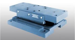 Offshore flexible mounting systems
