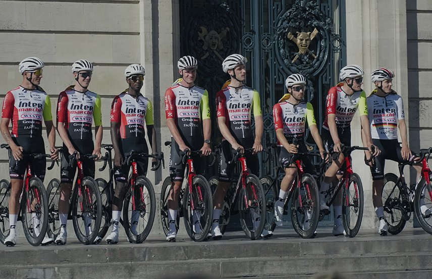 hutchinson news tour de france