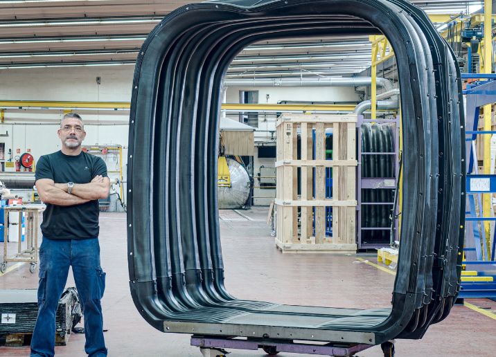 hutchinson mf19 trains